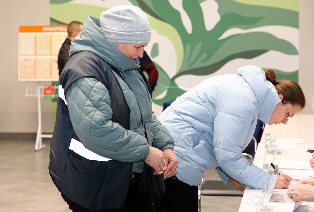 Жители Климовщины голосуют досрочно