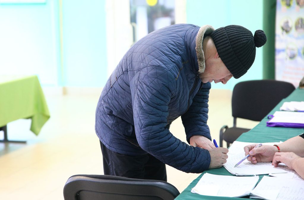 Жители Климовщины голосуют досрочно