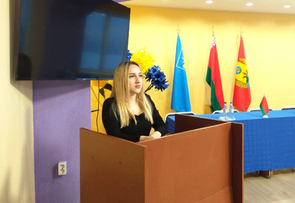 Труженикам Климовичского КХП рассказали о важности вакцинации против гриппа