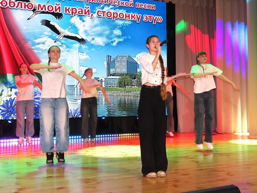 В Климовичах назвали победителей районного конкурса патриотической песни