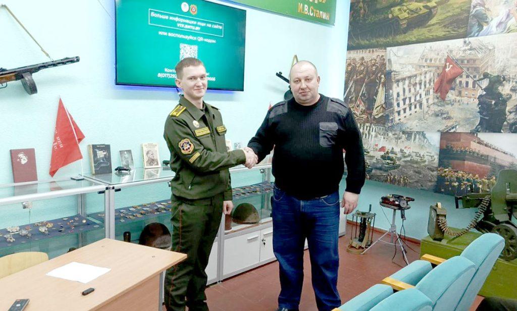 Курсанты военных вузов встретились с учащимися Климовичского аграрного колледжа