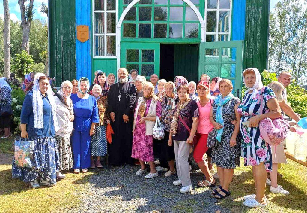 Ветеранский клуб "Молодые душой" при Климовичском ЛВЗ: как забота о пожилых объединяет поколения и укрепляет общество