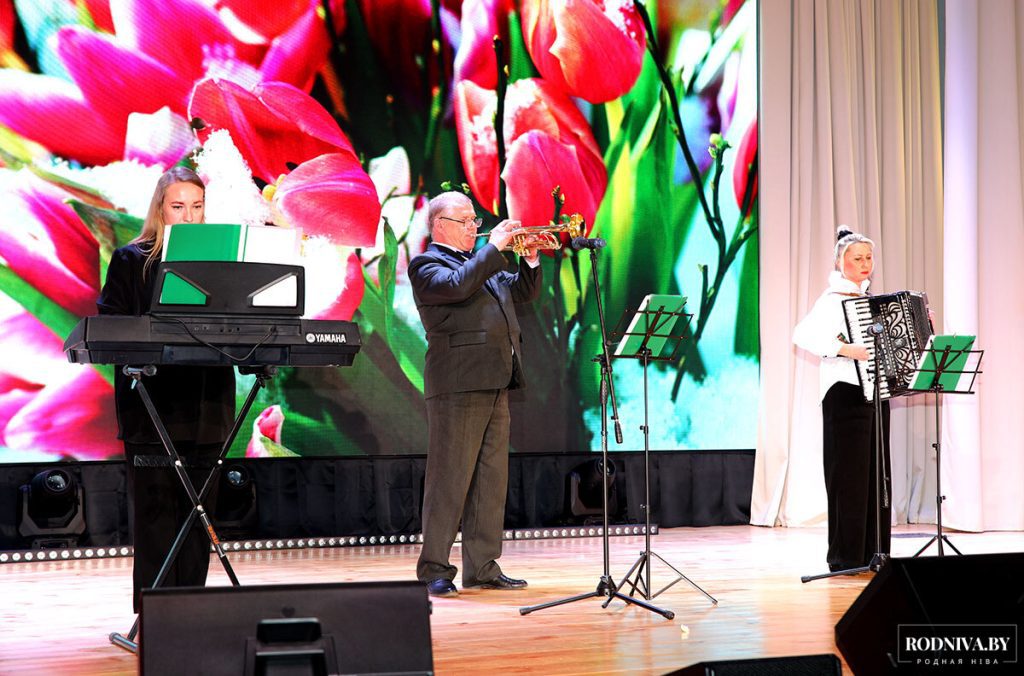 На Климовщине проходят торжества, посвященные Дню женщин