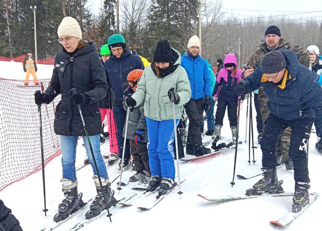 Центр дополнительного образования детей и молодежи организует увлекательные поездки для климовчан