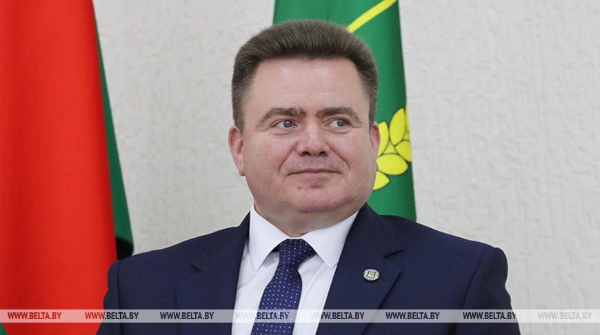 Великанов