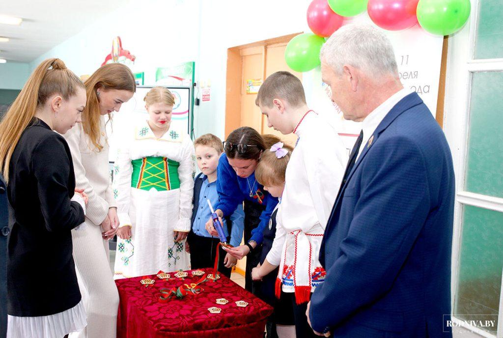 Рабочий день с депутатским корпусом: как молодежь учится у лидеров