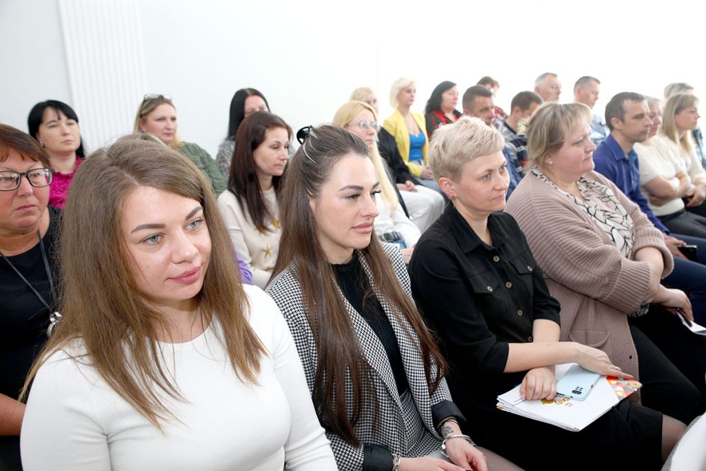 Сергей Наливайко встретился с климовчанами