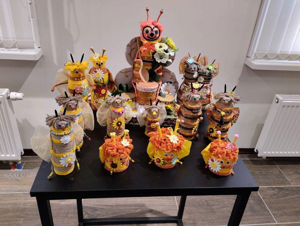 В Климовичском музее работает выставка «Творчество без границ»