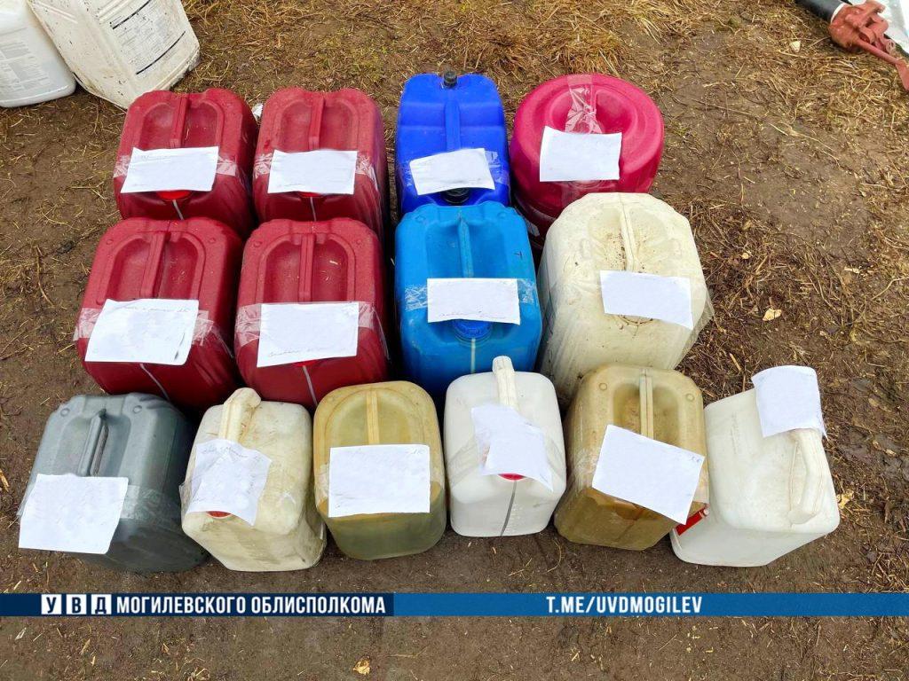 В Климовичском районе тракторист слил почти 260 л дизельного топлива: возбуждено уголовное дело