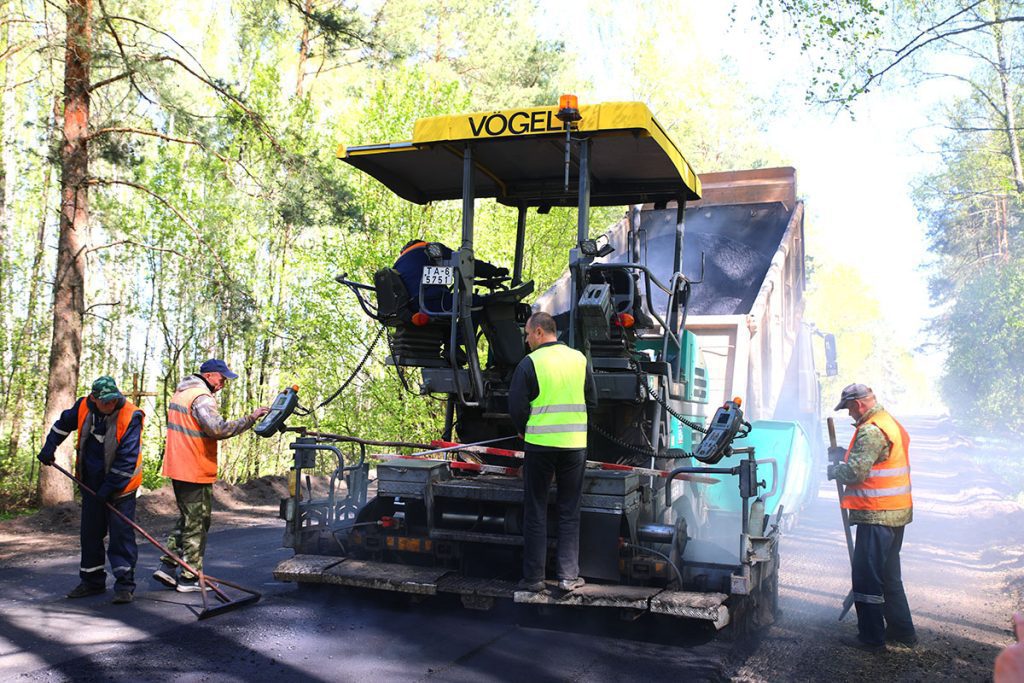 Чистота, порядок, уважение к истории: итоги субботника на Климовщине