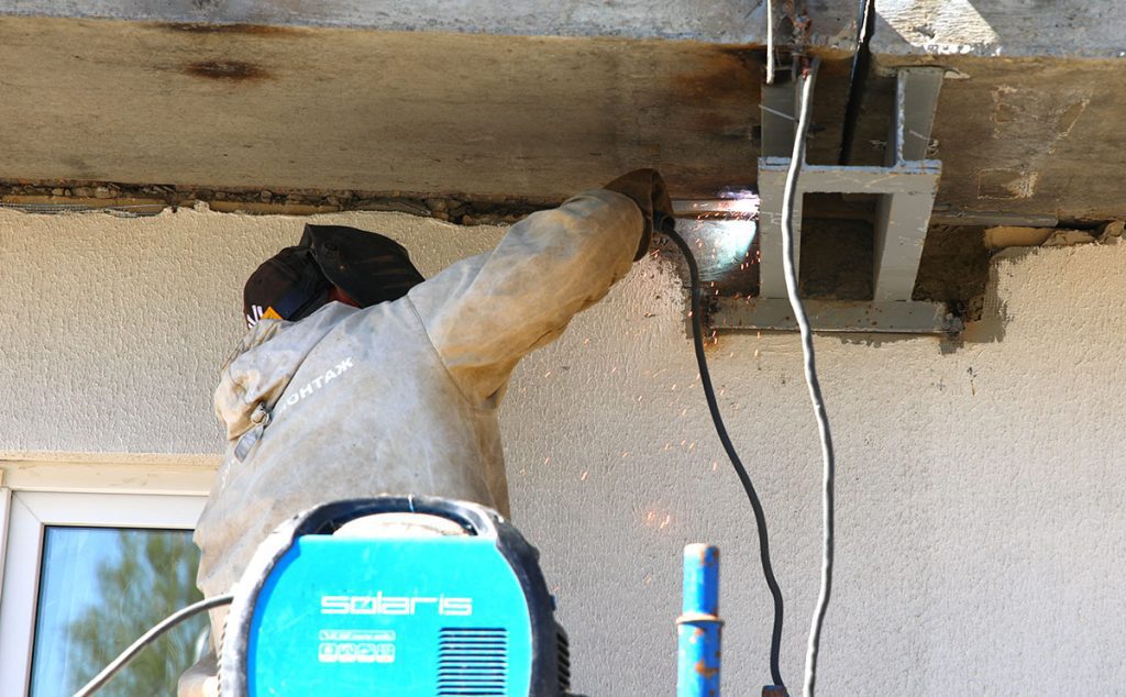 Чистота, порядок, уважение к истории: итоги субботника на Климовщине