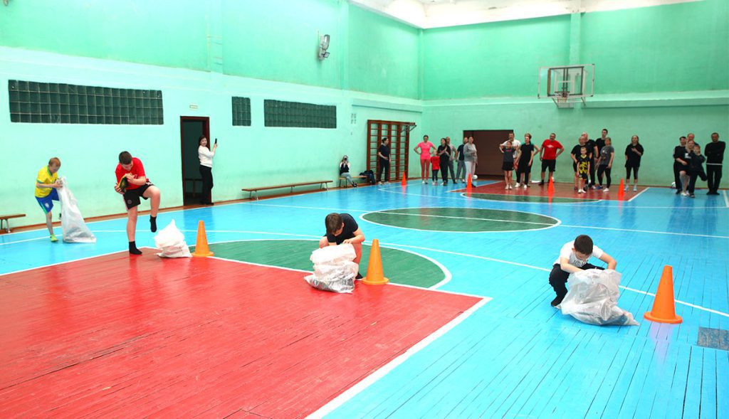 Как в Климовичах прошел праздник «Папа, мама, я — спортивная семья»