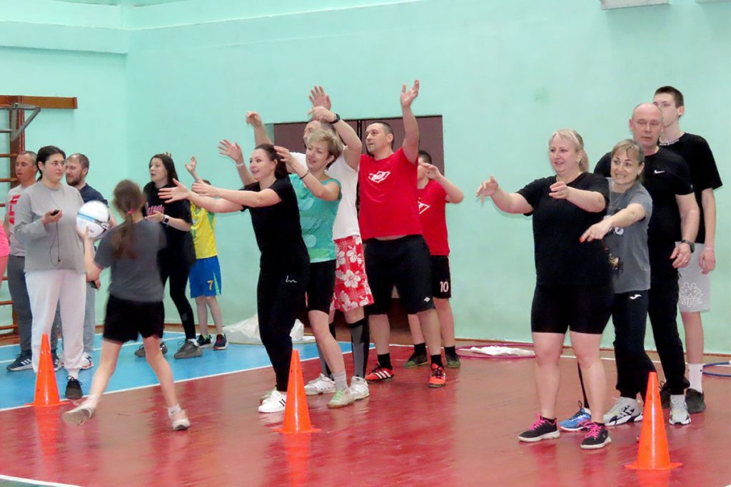 Как в Климовичах прошел праздник «Папа, мама, я — спортивная семья»