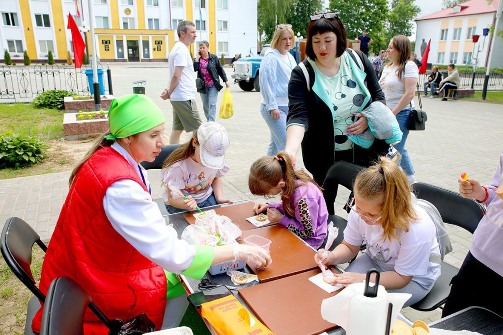 Время зажигать звезды: День творческих достижений на фестивале «Золотая пчелка»