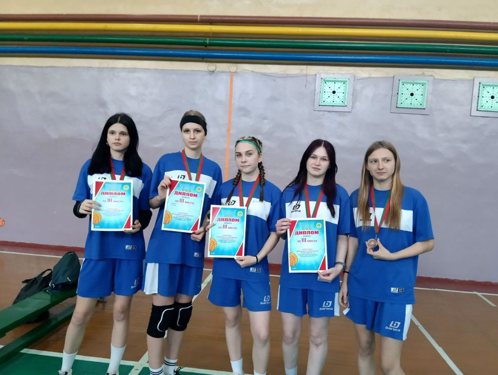 Юные баскетболисты из Климовичей завоевали медали на областных соревнованиях