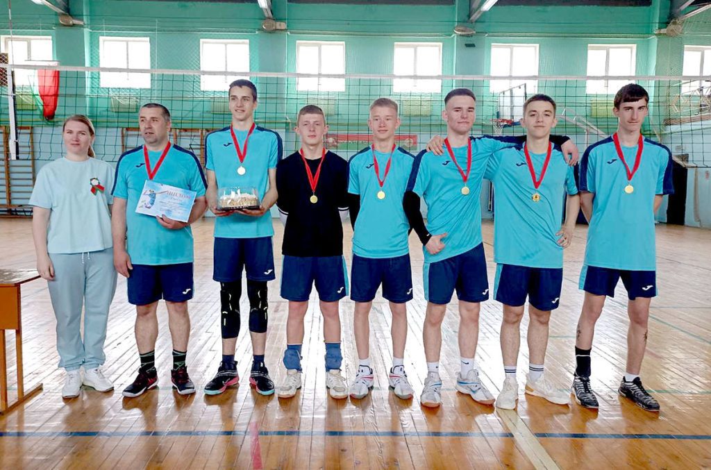 Волейболисты из Климовичского района одержали победу на турнире в Кричеве