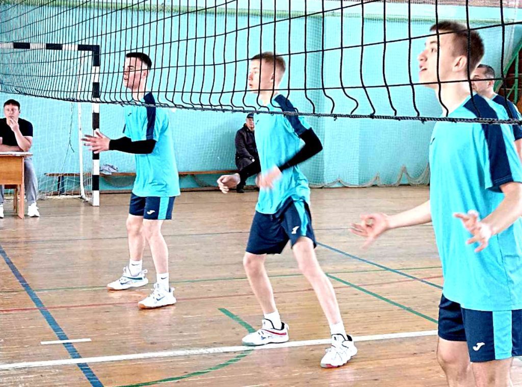 Волейболисты из Климовичского района одержали победу на турнире в Кричеве