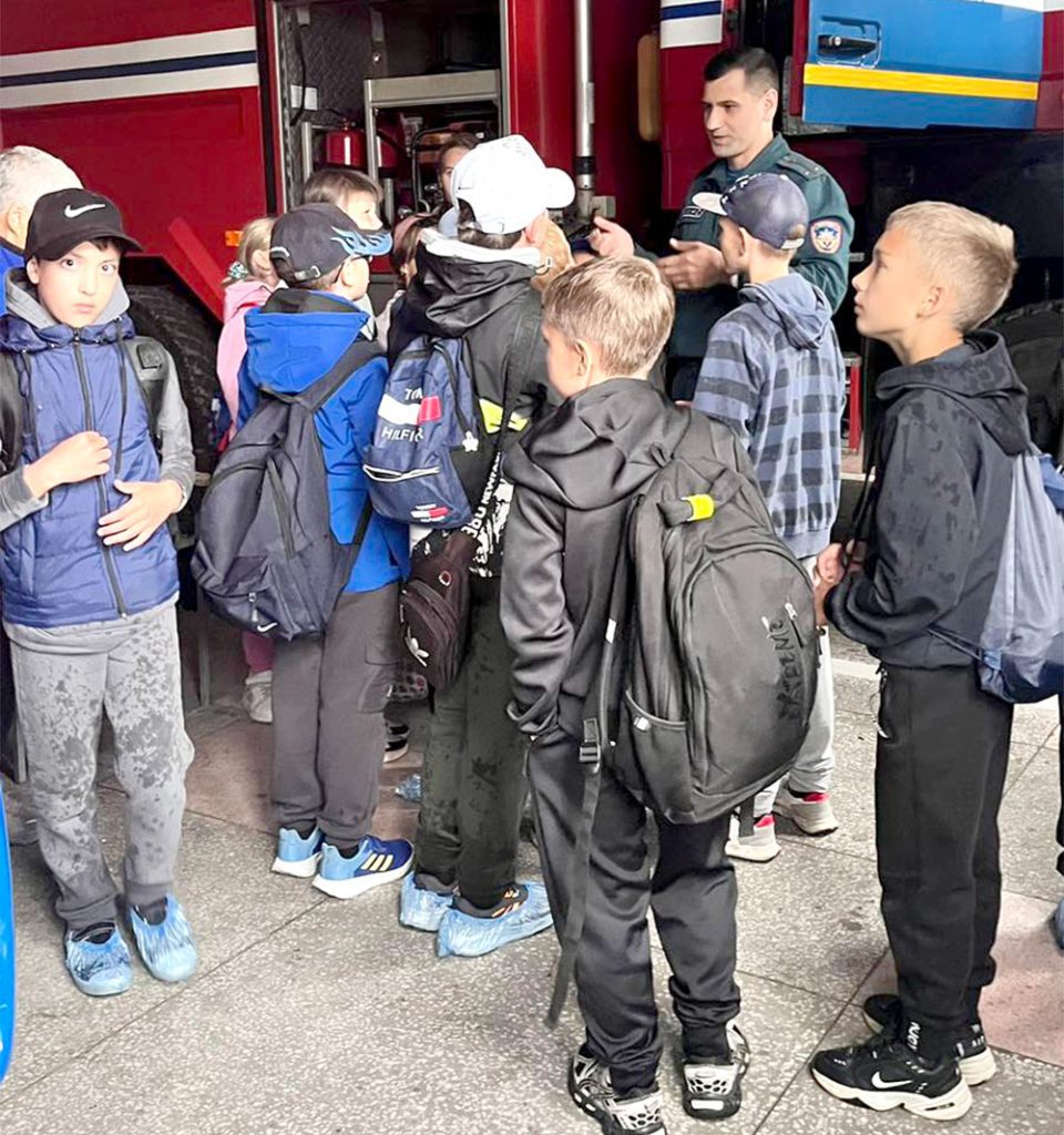 Кросс-поход, экскурсии и впечатления: как проходит лето у "Чемпионов"