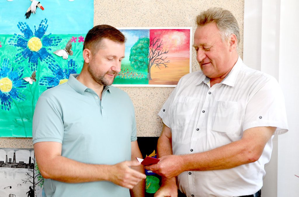 Климовчанам вручили удостоверения общественных экологов