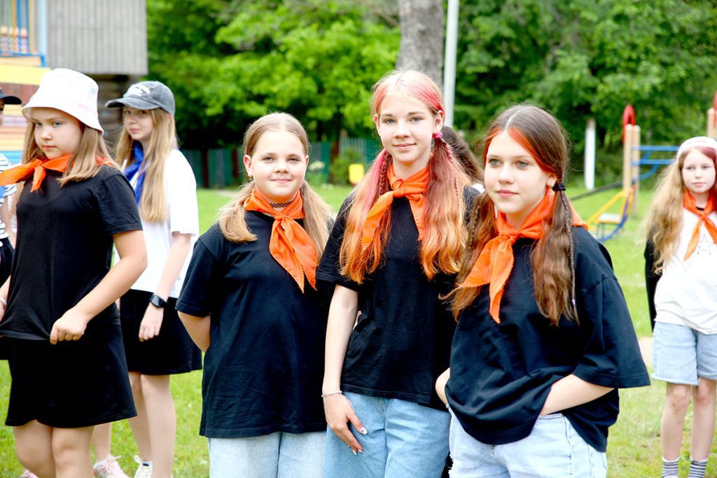 Торжественное открытие первой смены лагеря "Орленок" состоялось в Климовичском районе