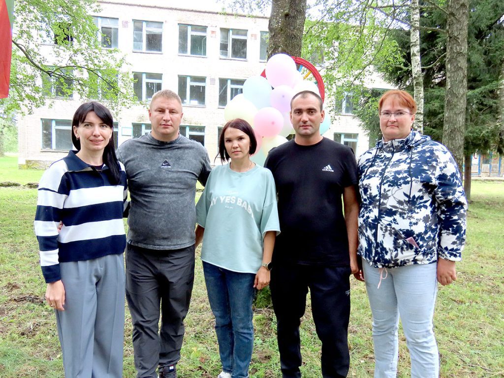 Галичская школа Климовичского района вновь встречала земляков