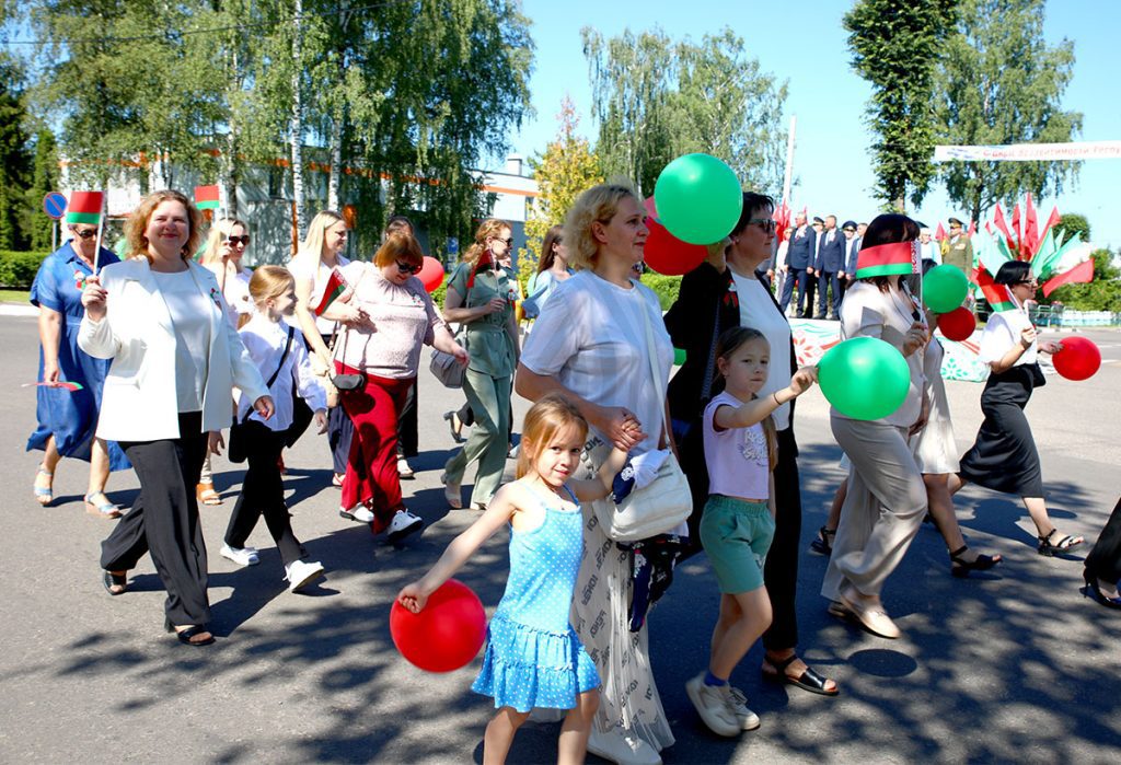 Беларусь в едином строю: как Климовщина празднует День Независимости