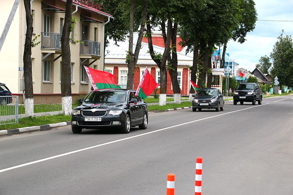 Автопробег «За единую Беларусь!» прошел на Климовщине