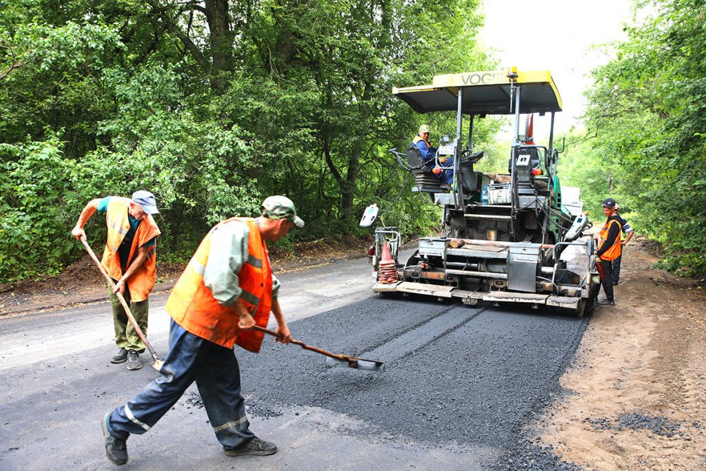 Где на Климовщине ремонтируют дороги
