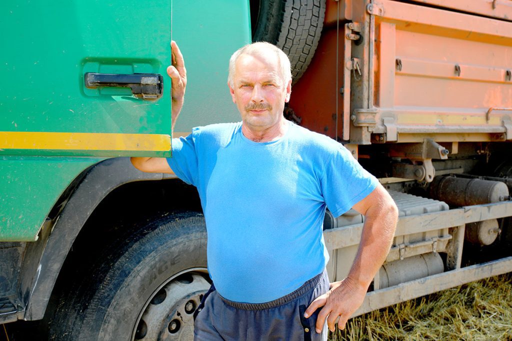 В ОАО «Племенной завод «Тимоново» убирают озимую тритикале