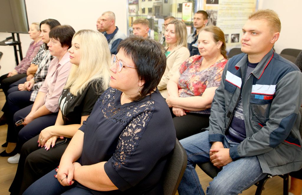 Сенатор Александр Горошкин посетил с рабочей поездкой Климовщину