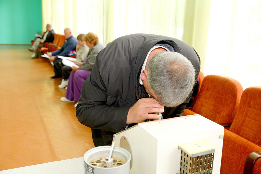 На Климовщине провели конкурс среди операторов по искусственному осеменению животных