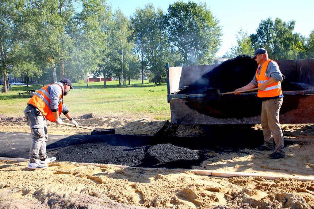 Где в Климовичах появится новая тротуарная дорожка