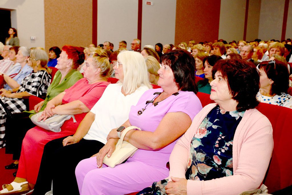 Климовщина чествует учителей: итоги августовской конференции 2025