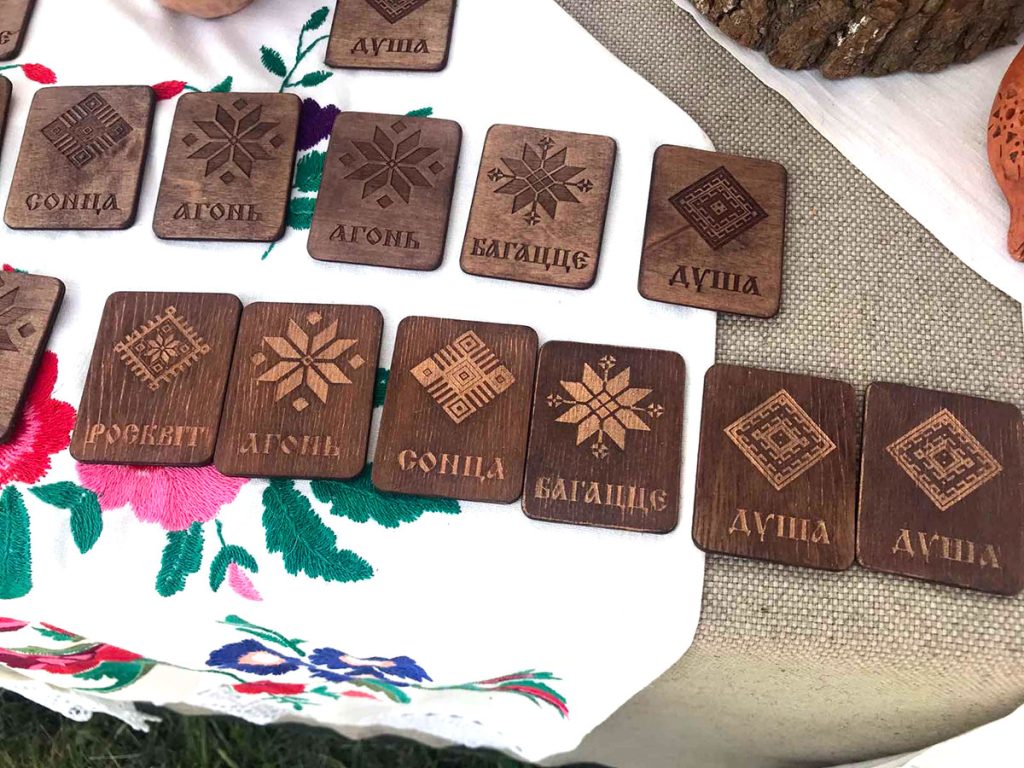 Климовичские мастера народных художественных ремесел ездили к радимичам