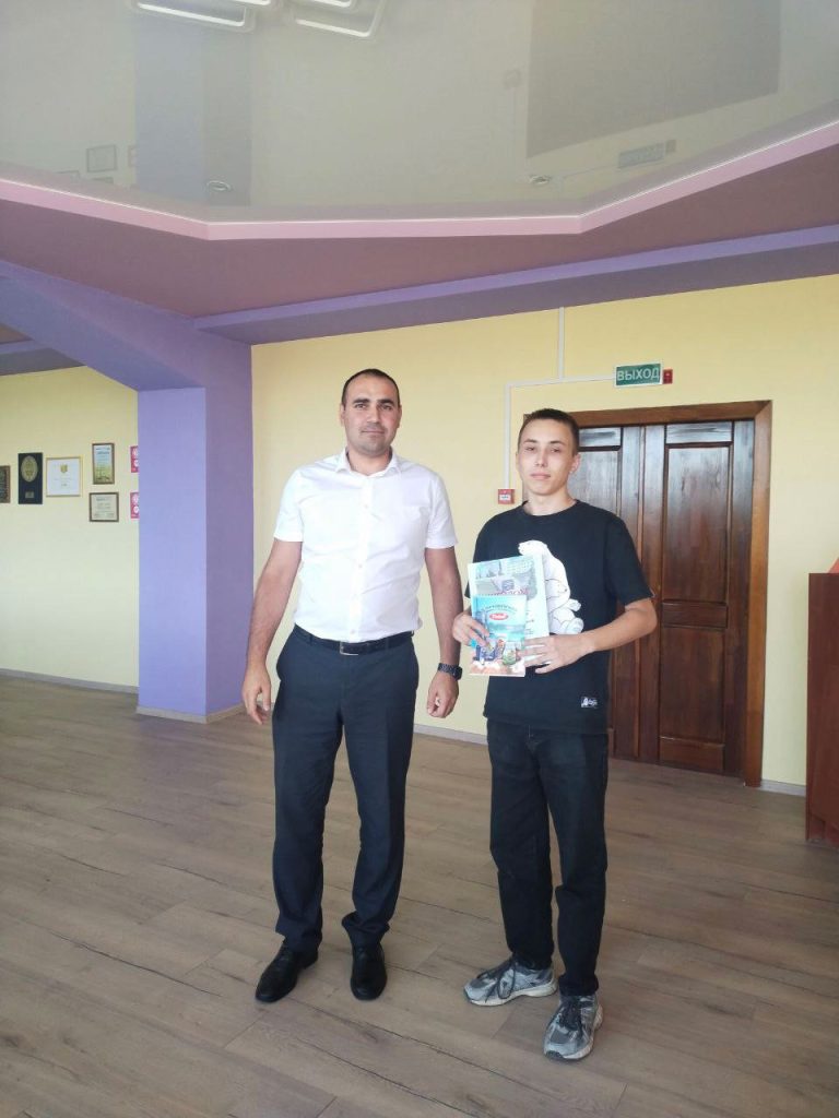 Директор ОАО «Климовичский КХП» Александр Руденя встретился с молодыми специалистами