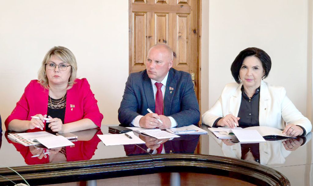 Климовчанка Елена Москалева награждена Благодарственным письмом Белорусской партии «Белая Русь»