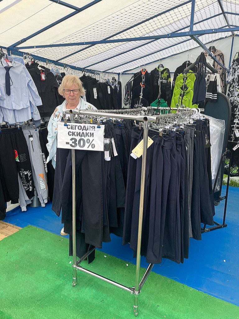 Член Совета Республики Константин Сиротин: «Доступность школьных товаров для семей с разным уровнем дохода»