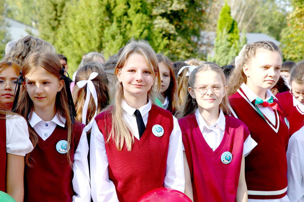 День знаний в Климовичах: как стартовал учебный год в средней школе № 3