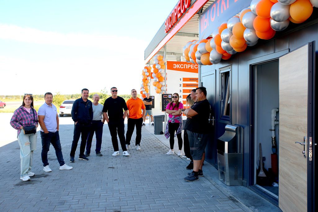 Экспресс-мойка автомобилей открылась в Климовичах