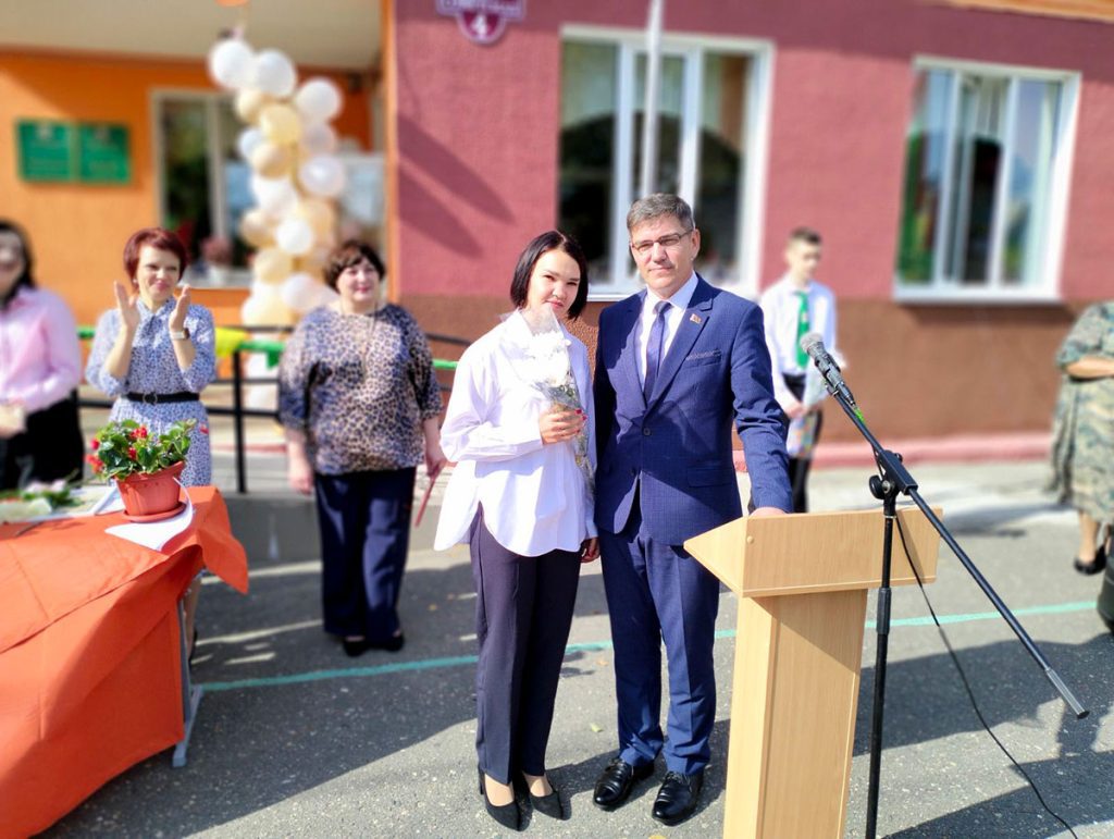 Эстафета поколений: как на Климовщине провели День знаний