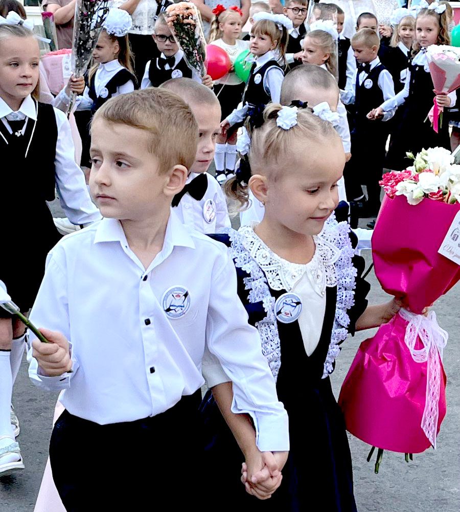 Эстафета поколений: как на Климовщине провели День знаний