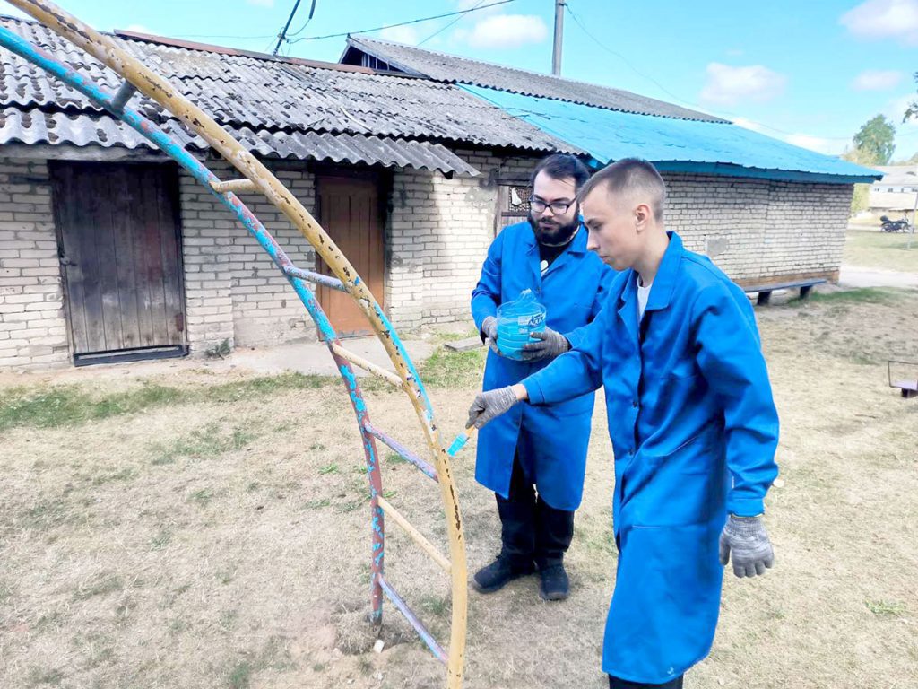 Молодежь Климовщины участвует в мероприятиях Года благоустройства
