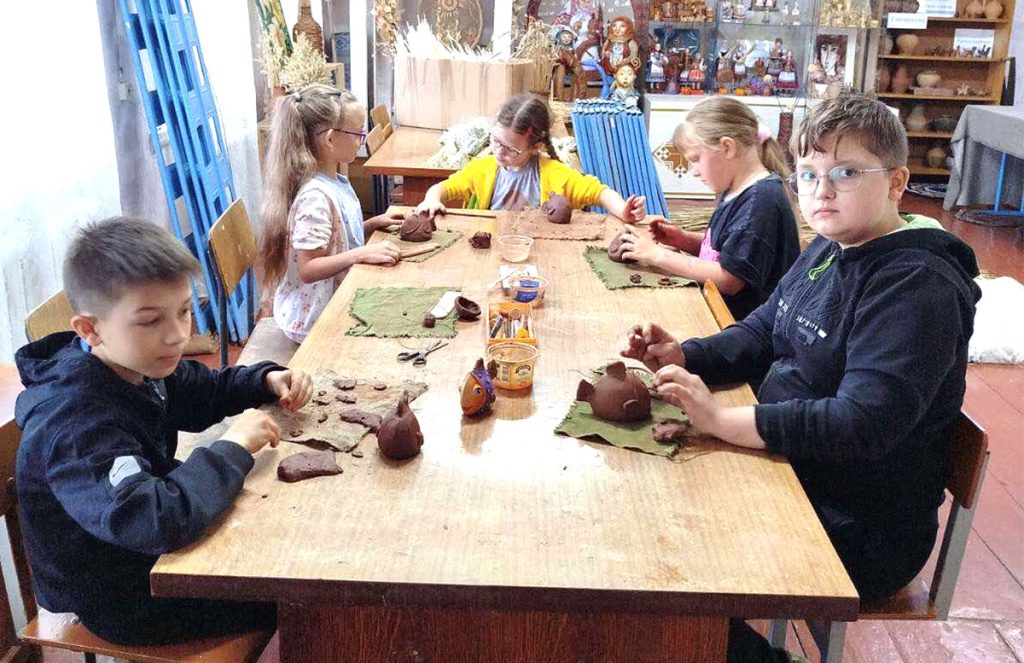 Волшебство своими руками: как районный Дом ремесел раскрывает таланты детей