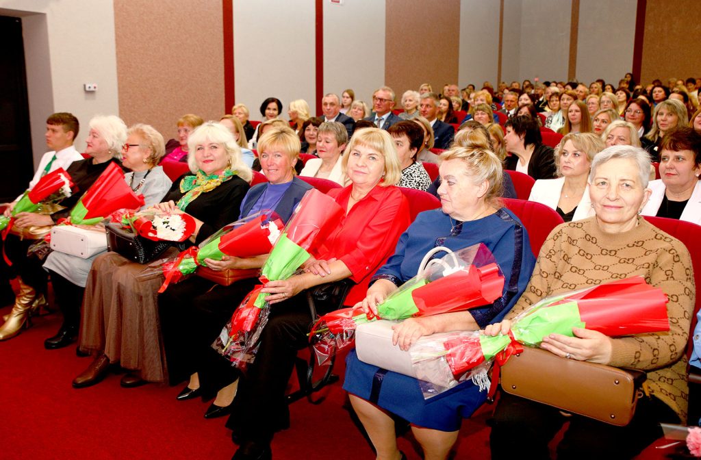 На Климовщине чествовали педагогических работников