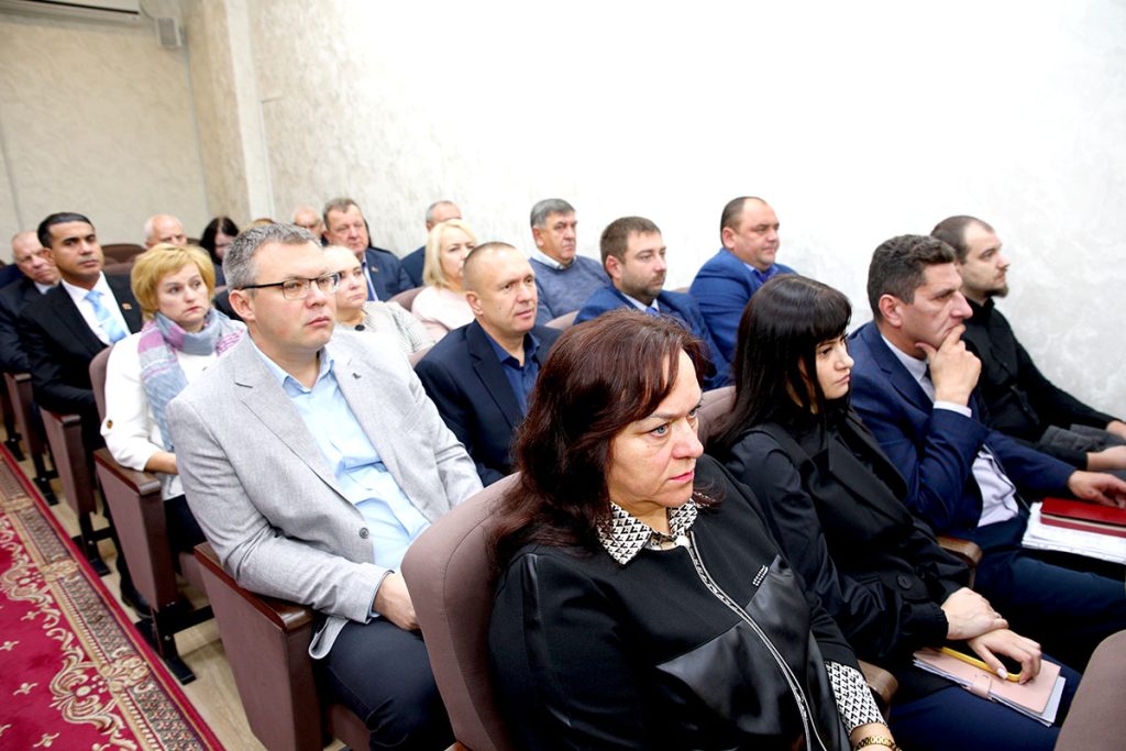 Виктор Пугач встретился с активом Климовичского района