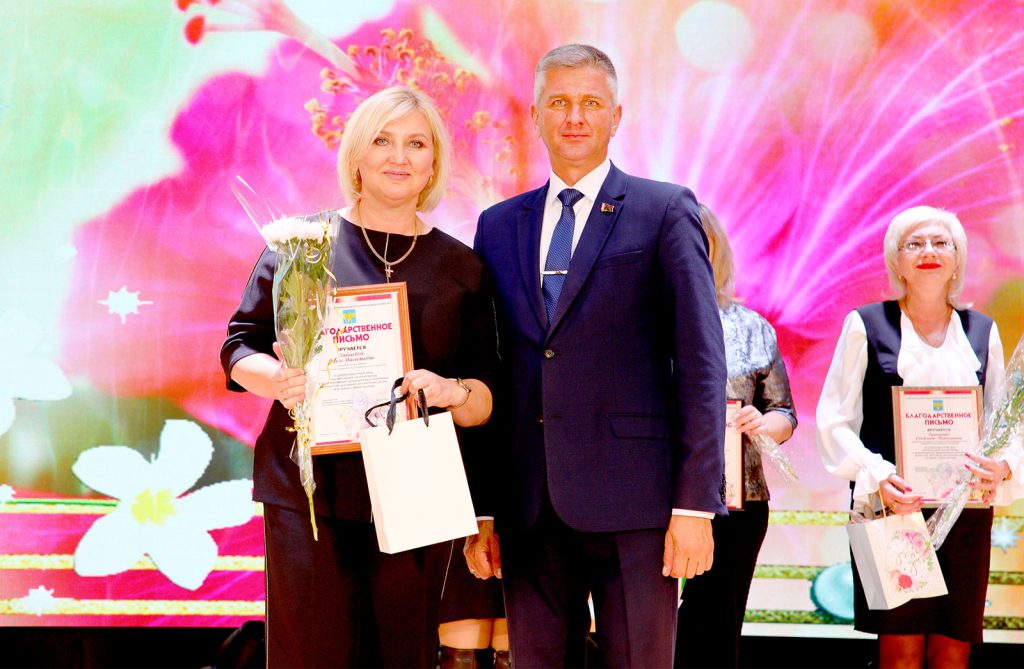 Праздник для тех, кто дарит жизнь: в Климовичском РЦК чествовали матерей