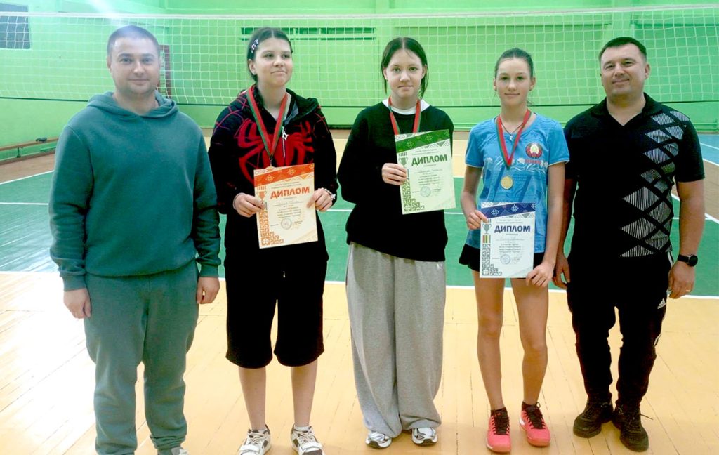 Настольный теннис объединяет регионы: названы победители турнира в Климовичах