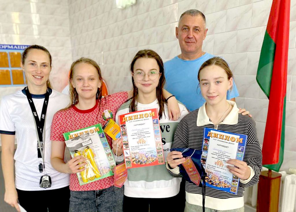 Стали известны победители открытого первенства ДЮСШ Климовичей по плаванию