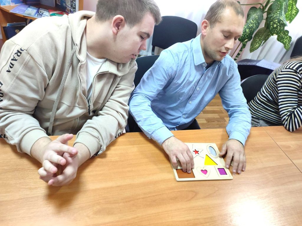 В Климовичах для людей с инвалидностью провели интересное мероприятие