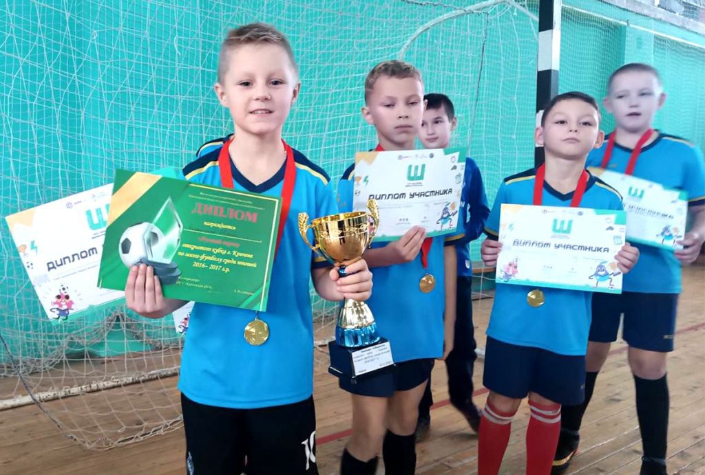 Климовчане победили в открытом кубке Кричева по мини-футболу